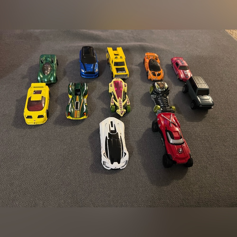 Assorted Die-Cast Toy Cars Set